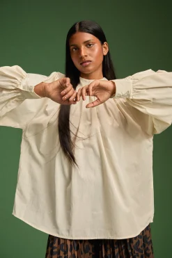 Tops & T-Shirts<Make My Lemonade TOP ALICE ECRU